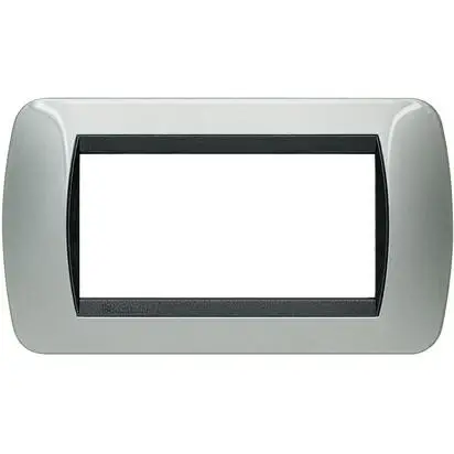 Bticino Living International Placca 4 moduli Professionale