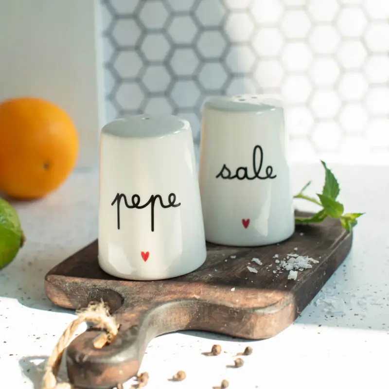 Set Sale e Pepe in Gres Decoro Cuore 4x8 cm – Simple Day Offerta Del Giorno